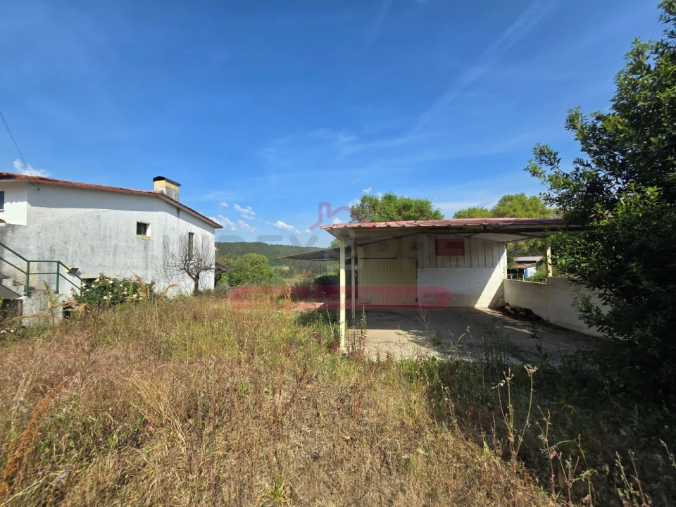 Moradia T4 para Venda em Vila Nova de Monsarros Foto 25