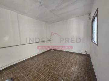 Moradia T4 para Venda em Vila Nova de Monsarros