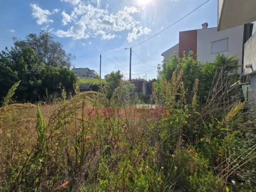 Moradia T4 para Venda em Vila Nova de Monsarros