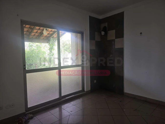 Moradia T4 para Venda em Vila Nova de Monsarros Foto 13