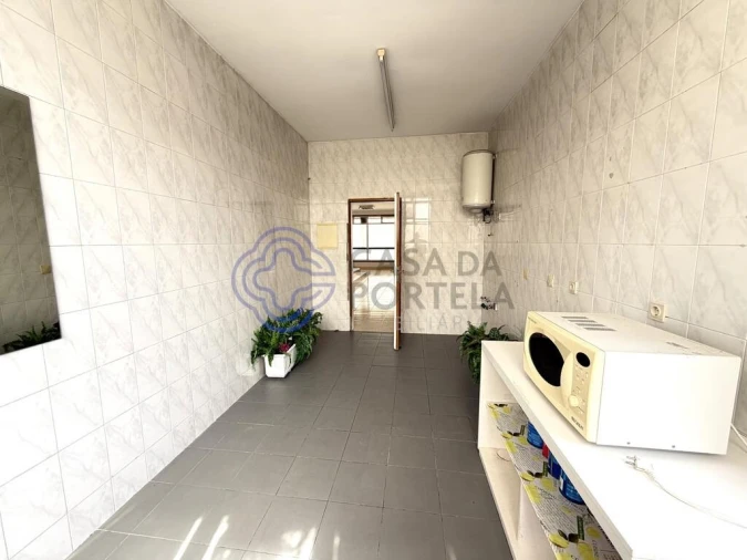 Loja para Venda em Ermesinde Foto 8