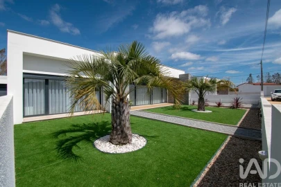 Moradia T3 para Venda em Marinha Grande