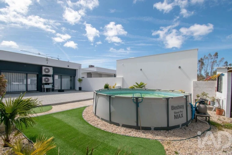 Moradia T3 para Venda em Marinha Grande Foto 24