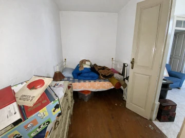 Moradia T2 para Venda em Paranhos