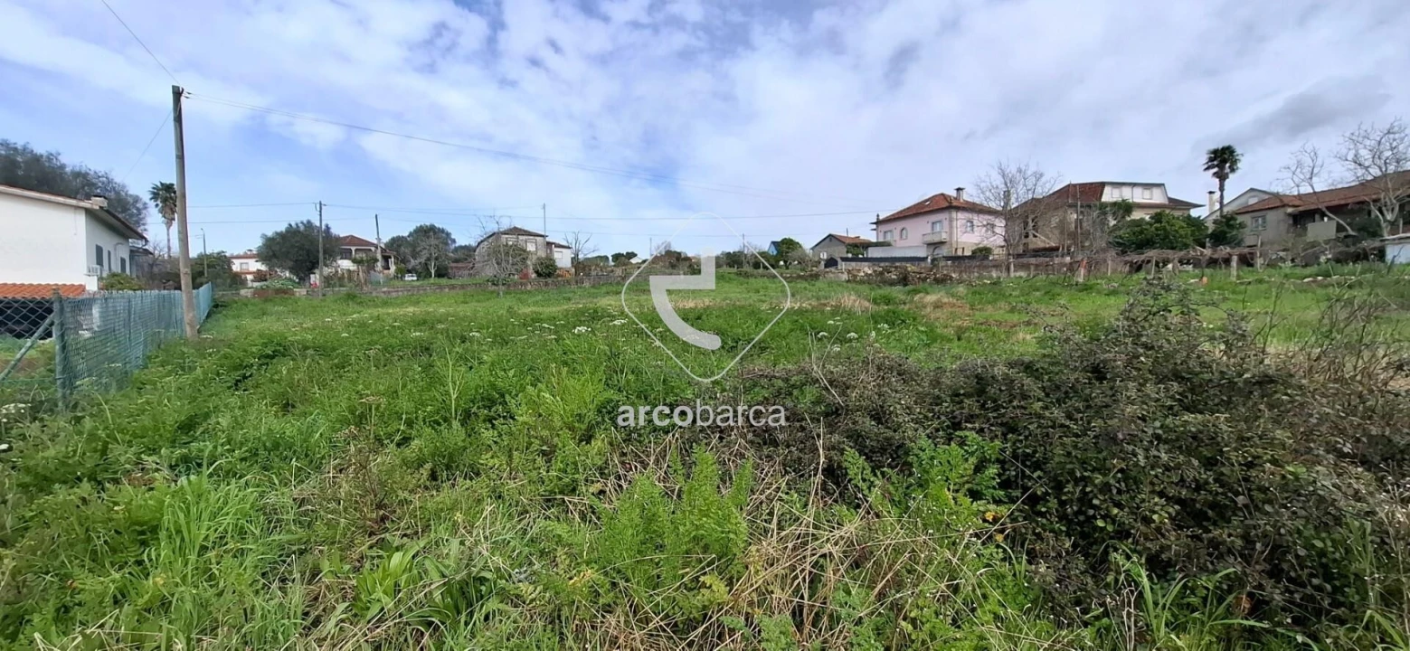 Terreno para Venda em Arcozelo Foto 5
