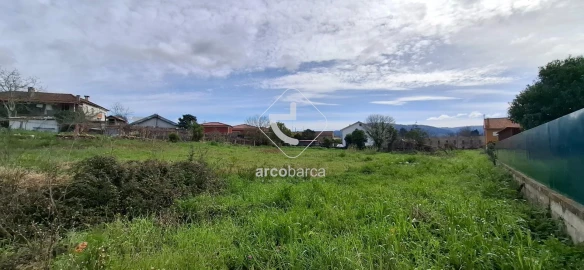 Terreno para Venda em Arcozelo