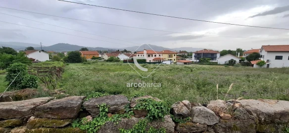 Terreno para Venda em Arcozelo