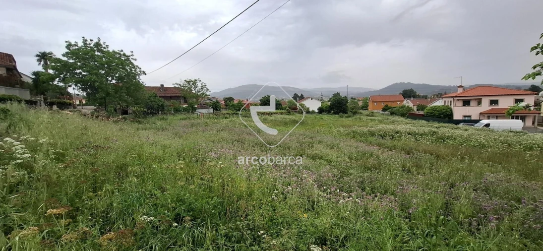 Terreno para Venda em Arcozelo Foto 9