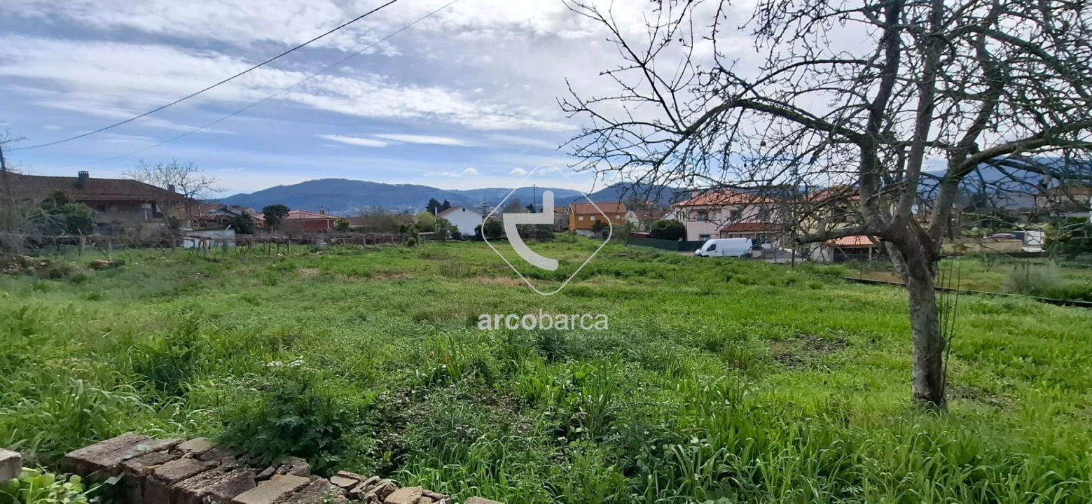 Terreno para Venda em Arcozelo Foto 13