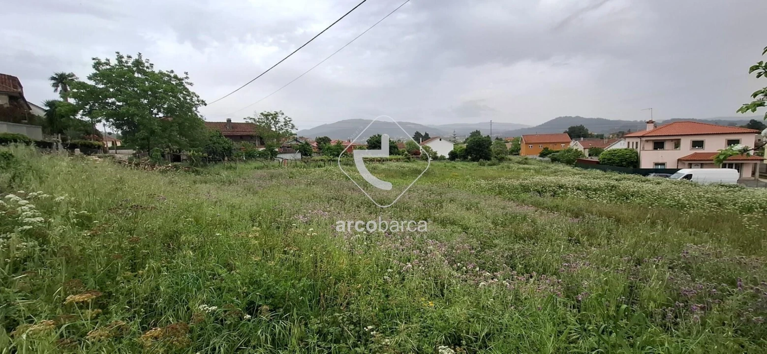 Terreno para Venda em Arcozelo Foto 9