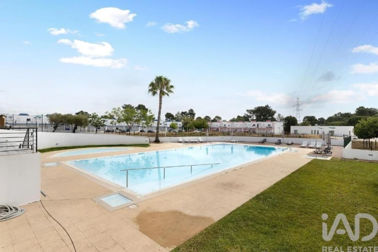 Apartamento T1 para Venda em Quinta do Anjo Foto 7