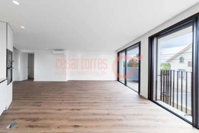 Apartamento T2 para Venda em Arcozelo