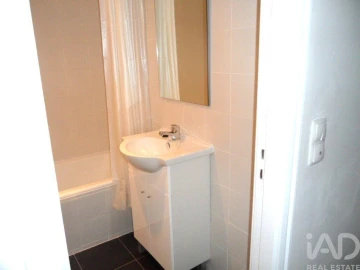 Apartamento T1 para Arrendamento em Campolide