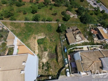 Terreno para Venda em Estômbar e Parchal