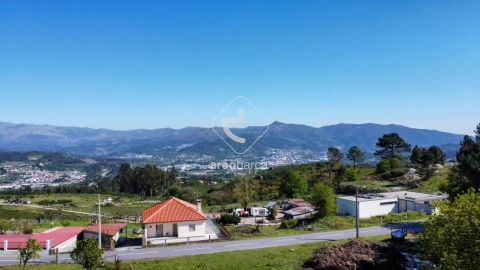 Terreno para Venda em Monte Redondo