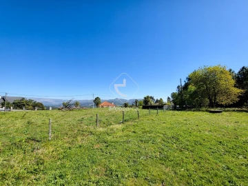 Terreno para Venda em Monte Redondo