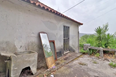 Moradia T4 para Venda em Escudeiros e Penso (Santo Estêvão e São Vicente)