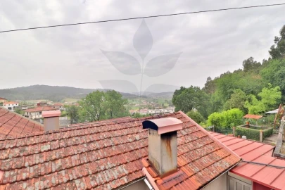 Moradia T4 para Venda em Escudeiros e Penso (Santo Estêvão e São Vicente)