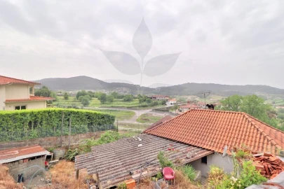 Moradia T4 para Venda em Escudeiros e Penso (Santo Estêvão e São Vicente)