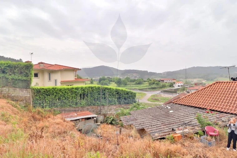 Moradia T4 para Venda em Escudeiros e Penso (Santo Estêvão e São Vicente) Foto 8