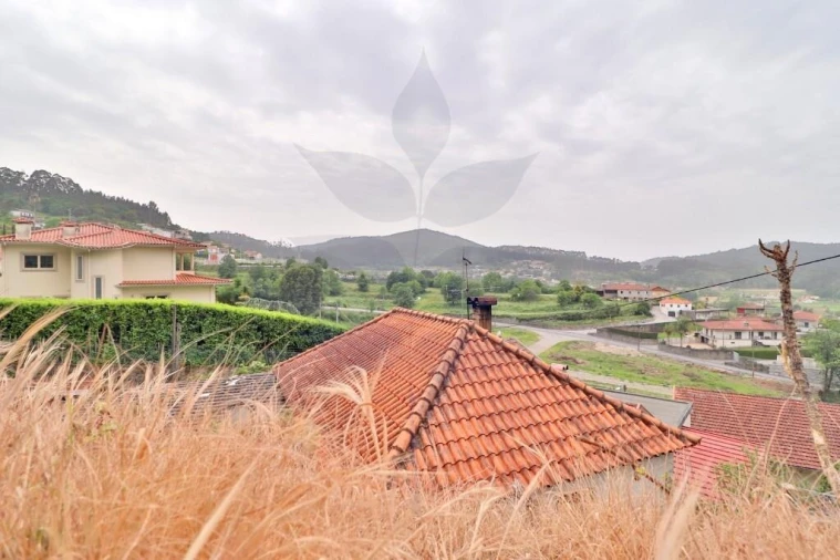 Moradia T4 para Venda em Escudeiros e Penso (Santo Estêvão e São Vicente) Foto 14