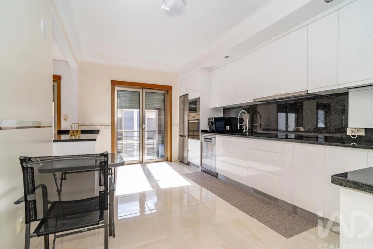 Apartamento T3 para Venda em São Pedro Foto 6