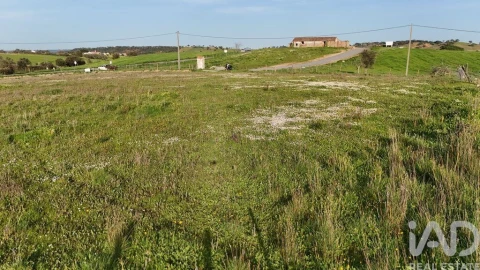 Terreno para Venda em Garvão e Santa Luzia