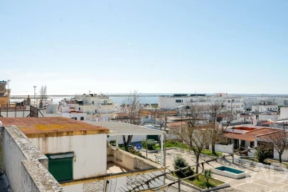 Prédio para Venda em Moncarapacho e Fuseta