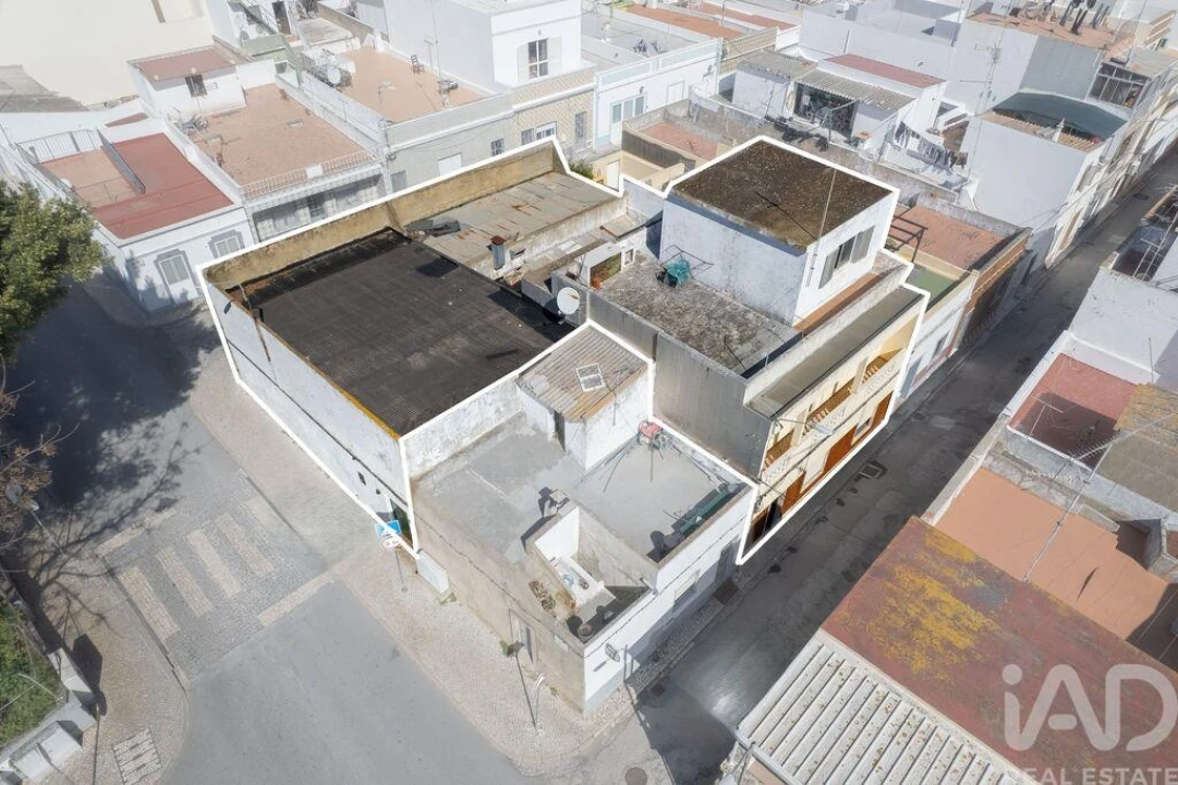 Prédio para Venda em Moncarapacho e Fuseta Foto 1