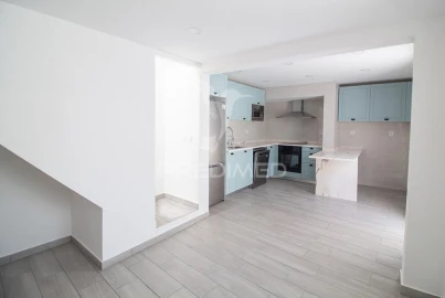 Moradia T2 para Venda em Vimieiro