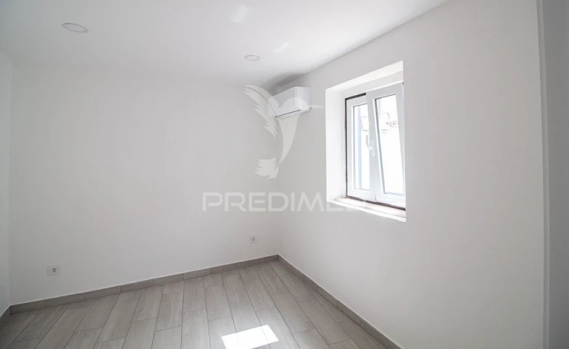 Moradia T2 para Venda em Vimieiro Foto 6