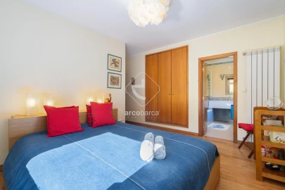 Moradia T4 para Venda em Couto