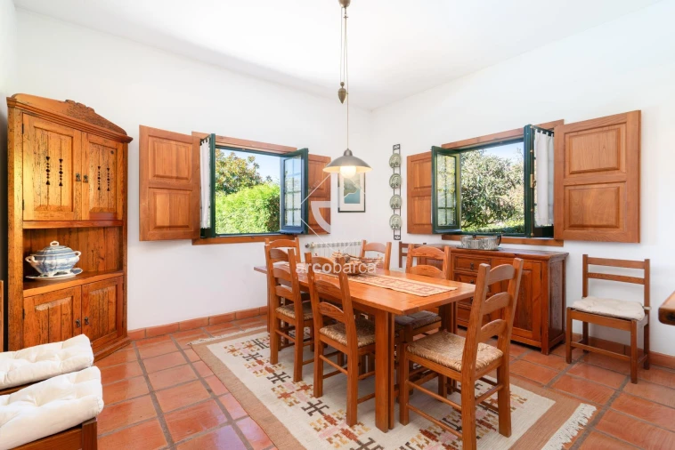 Moradia T4 para Venda em Couto Foto 7