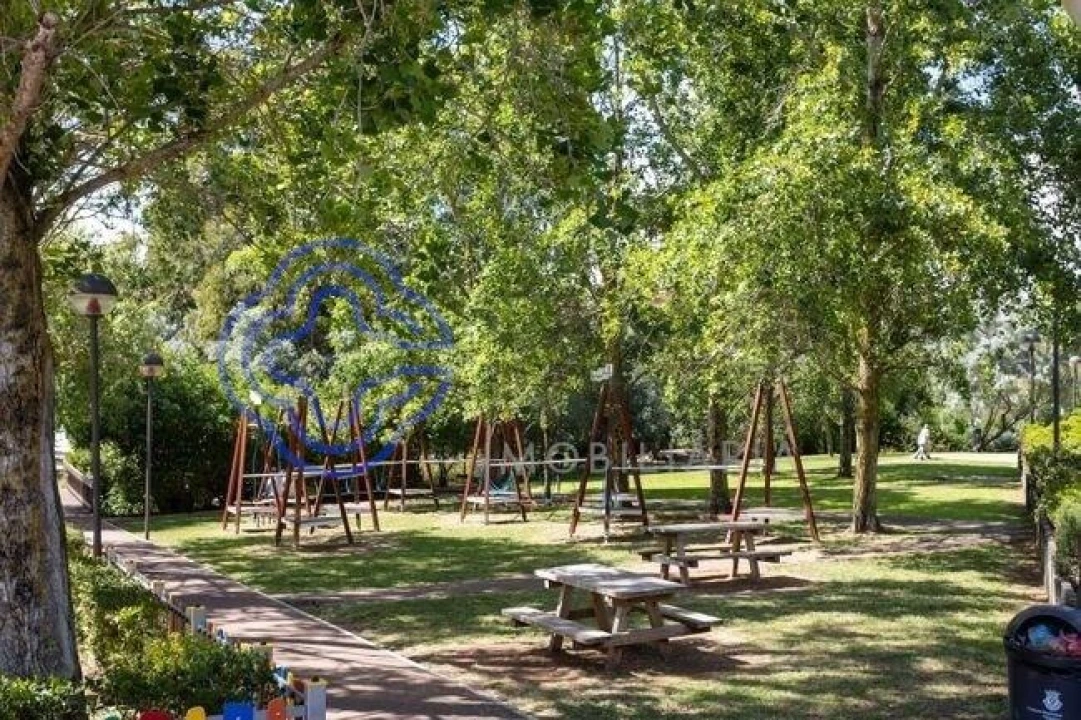 Apartamento T3 para Venda em Porto Salvo Foto 4