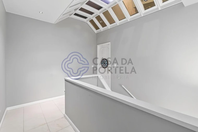 Apartamento T4 para Venda em Cedofeita, Santo Ildefonso, Sé, Miragaia, São Nicolau e Vitória Foto 13