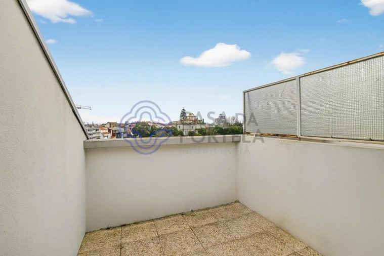 Apartamento T4 para Venda em Cedofeita, Santo Ildefonso, Sé, Miragaia, São Nicolau e Vitória Foto 17