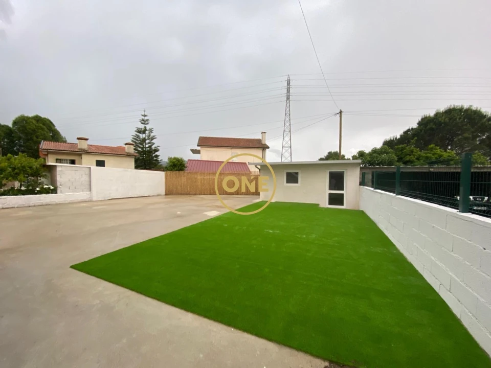 Moradia T2 para Venda em Areias, Sequeirô, Lama e Palmeira Foto 4