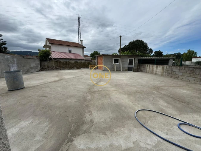 Moradia T2 para Venda em Areias, Sequeirô, Lama e Palmeira Foto 7