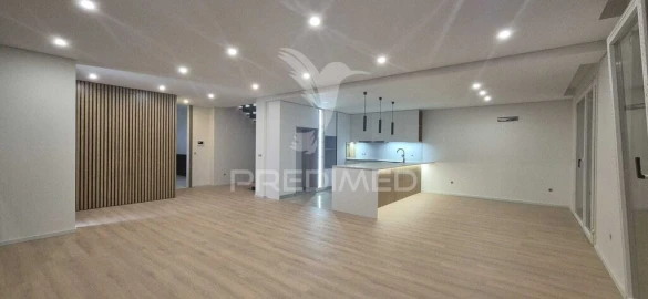 Moradia T4 para Venda em Palmeira