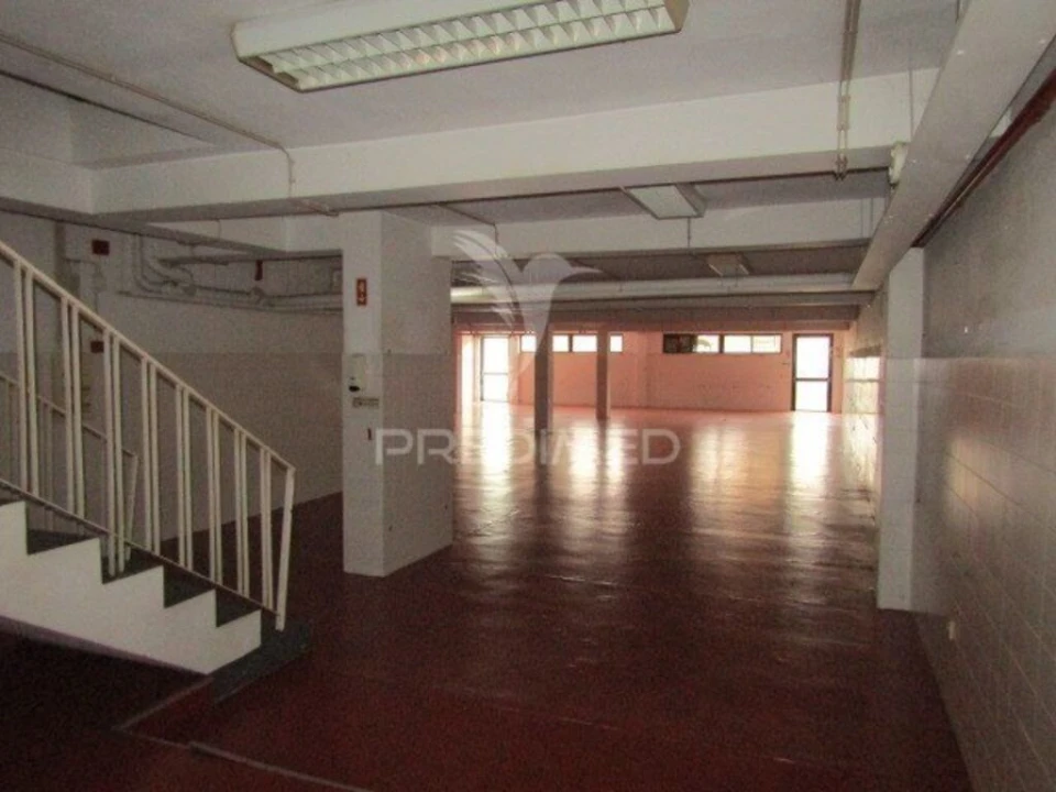 Loja para Venda em Cedofeita, Santo Ildefonso, Sé, Miragaia, São Nicolau e Vitória Foto 3