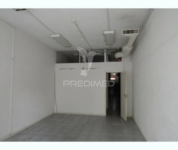 Loja para Venda em Cedofeita, Santo Ildefonso, Sé, Miragaia, São Nicolau e Vitória Foto 2