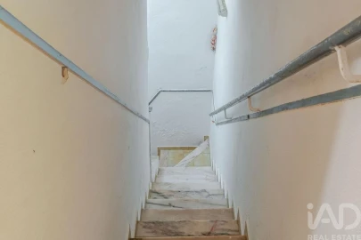 Moradia T3 para Venda em Moncarapacho e Fuseta