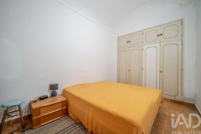 Moradia T3 para Venda em Moncarapacho e Fuseta