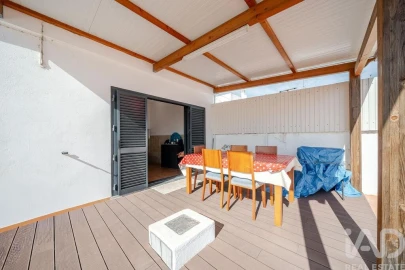 Moradia T3 para Venda em Moncarapacho e Fuseta