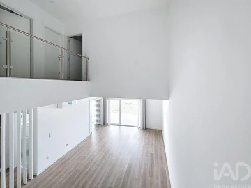 Moradia T4 para Venda em Fernao Ferro