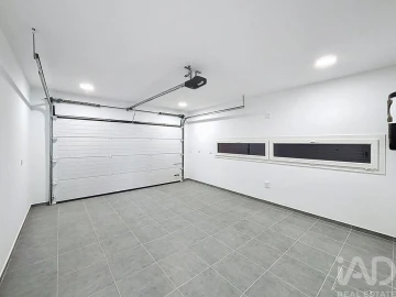 Moradia T4 para Venda em Fernao Ferro