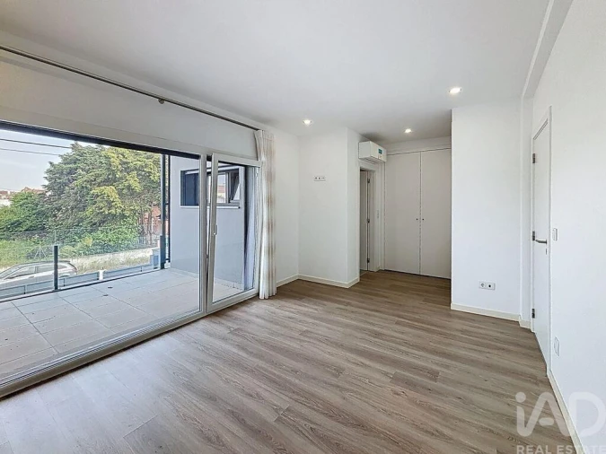 Moradia T4 para Venda em Fernao Ferro Foto 17