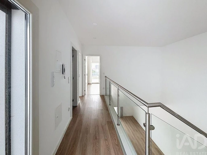 Moradia T4 para Venda em Fernao Ferro Foto 19