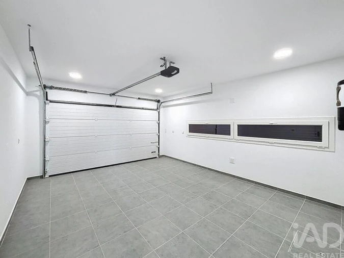 Moradia T4 para Venda em Fernao Ferro Foto 20