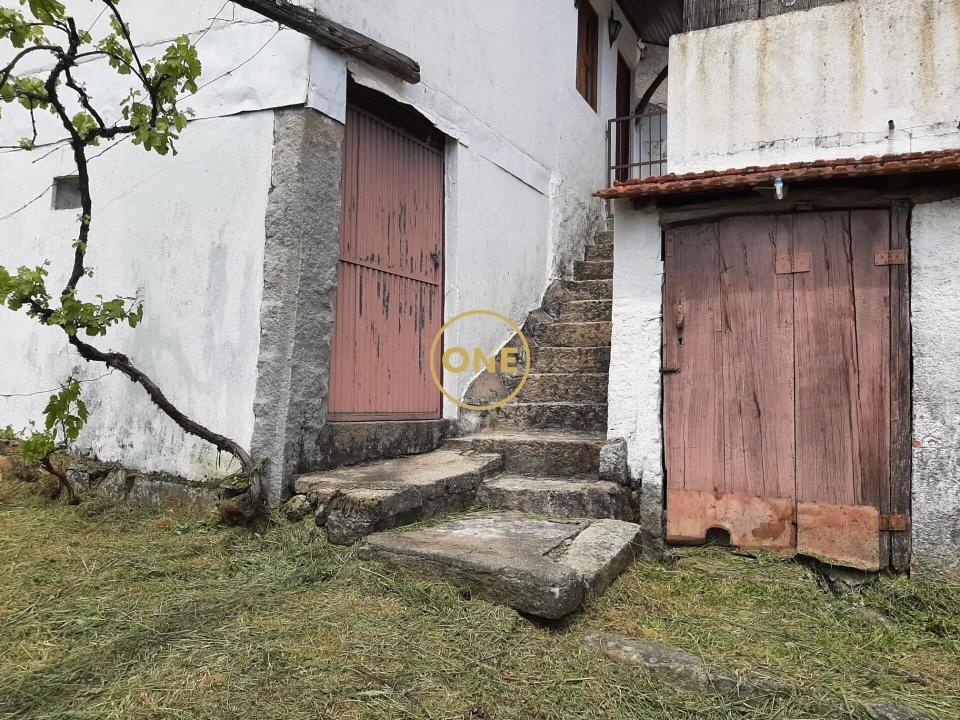 Quinta T2 para Venda em Viariz Foto 4